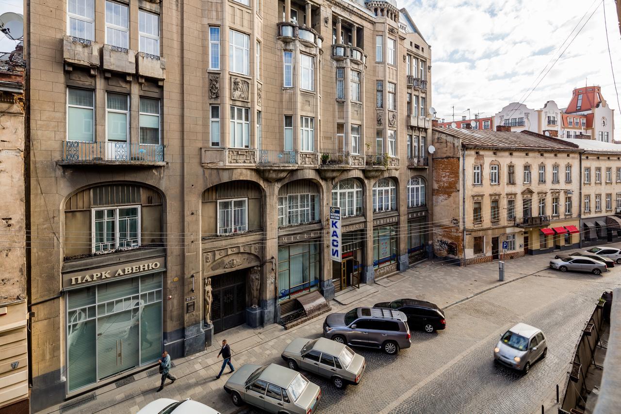 Апартаменти На Гнатюка 17 Lviv Exterior foto